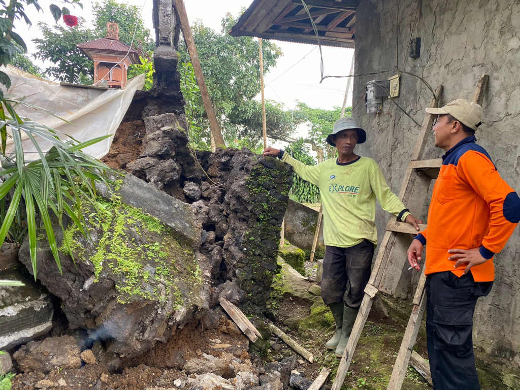 Senderan Jebol di Banjar Bon, Desa Belok Sidan, Kecamatan Petang Tanggal 03 Maret 2024